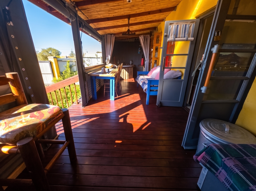 2 Bedroom Property for Sale in Napier Western Cape